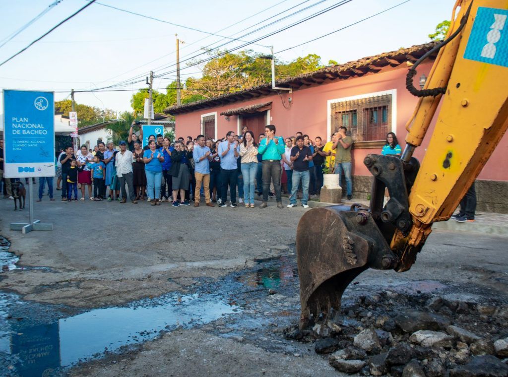 dom-inicia-transformacion-de-calles-urbanas-en-huizucar-la-libertad